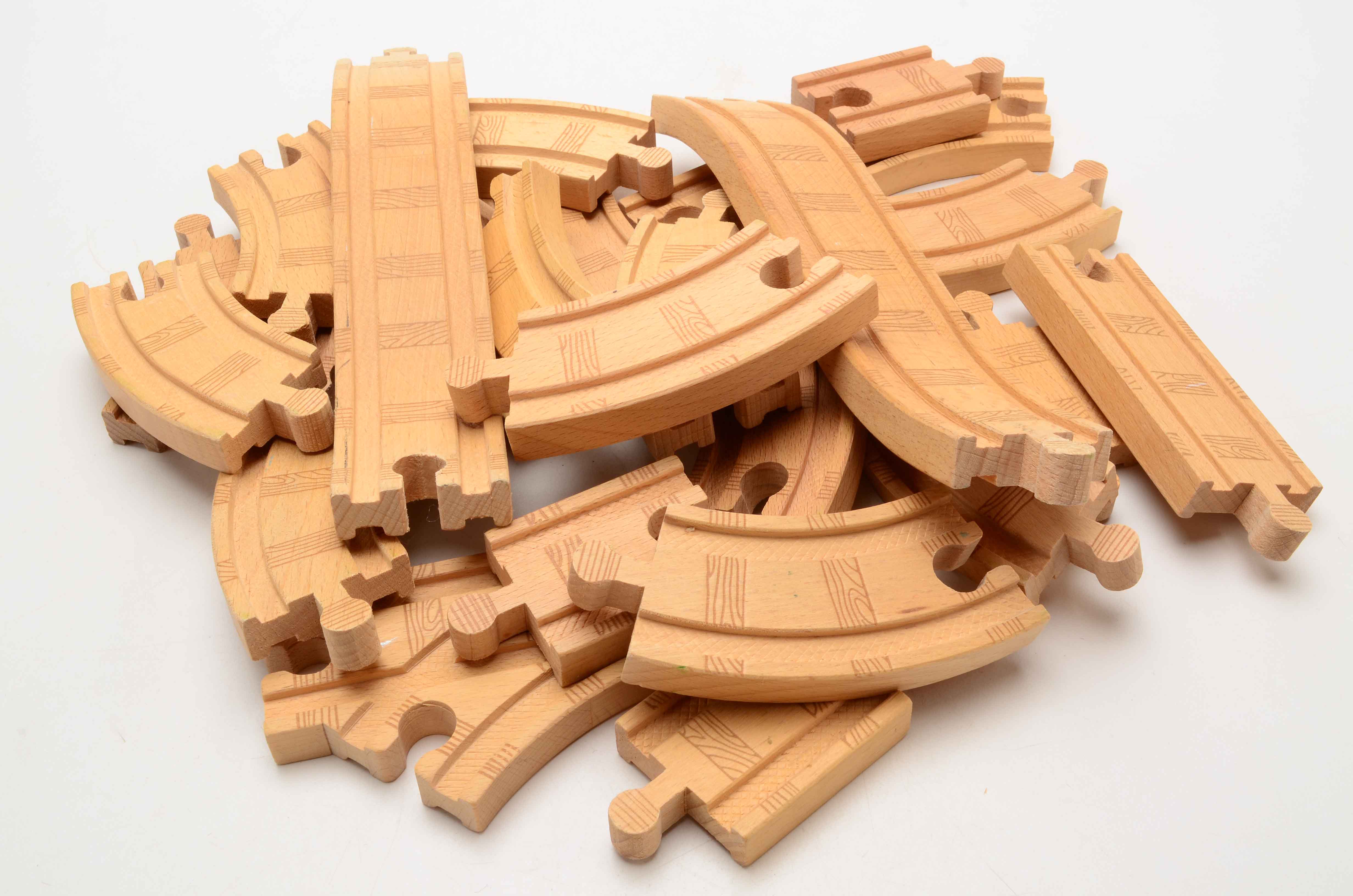 "Thomas the Train" Wooden Roundhouse and Accessories