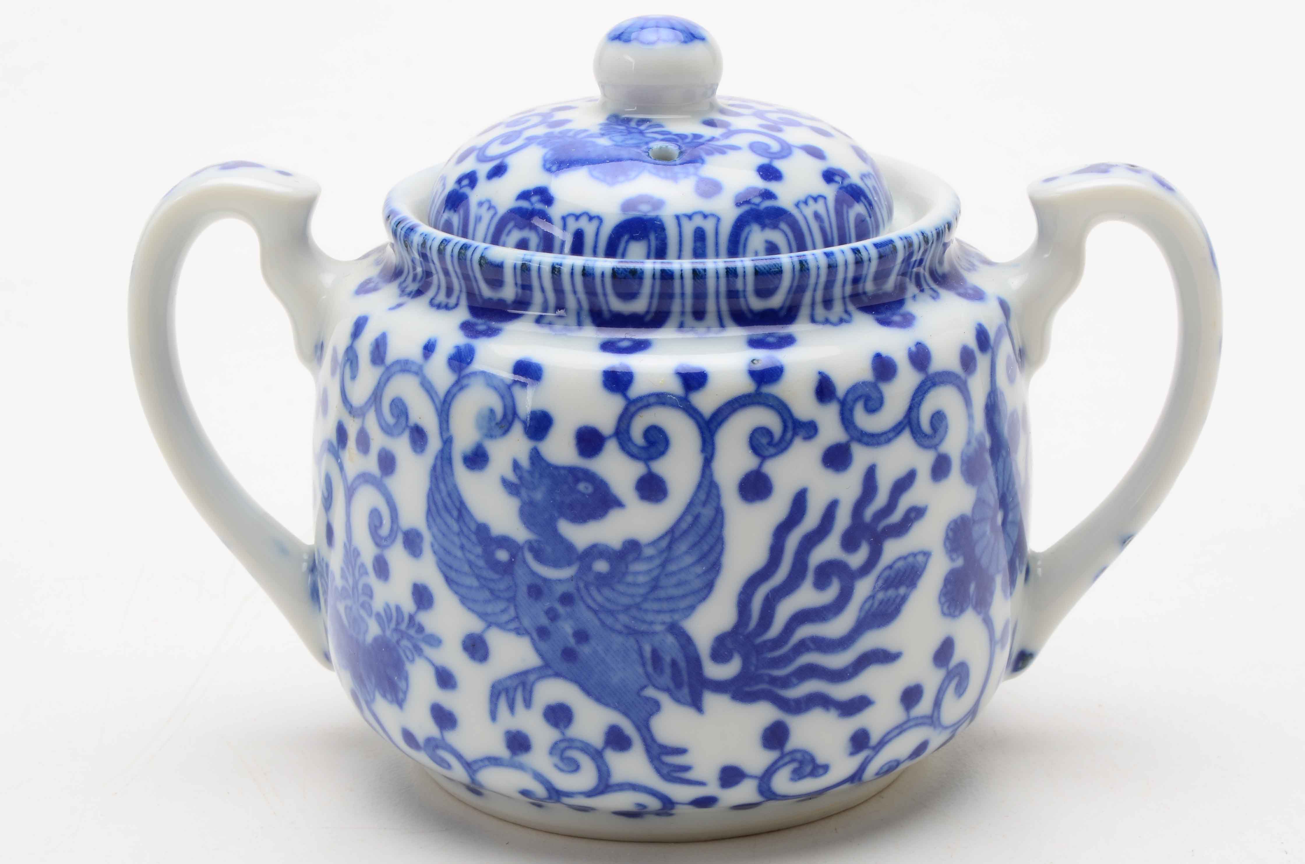 Set of "Maruta" Blue and White China