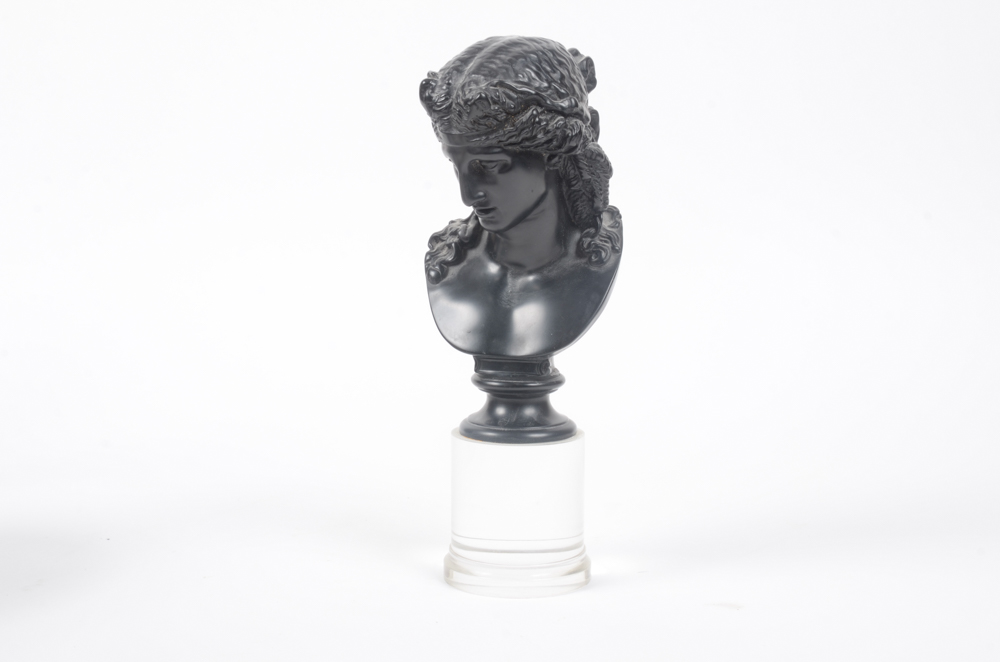 Palatine Collection Neoclassical Style Home Accessories