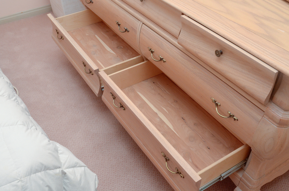 Oak Bombe Vanity Dresser With Mirror