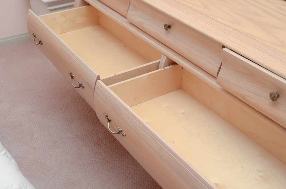 Oak Bombe Vanity Dresser With Mirror