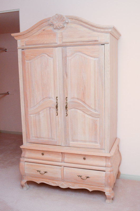 Oak Entertainment Armoire