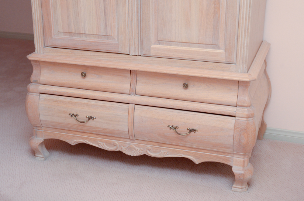 Oak Entertainment Armoire