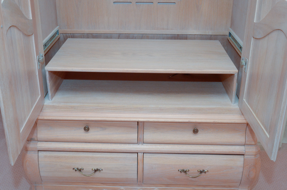 Oak Entertainment Armoire