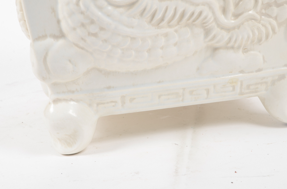 Chinese Style Vase and Decor