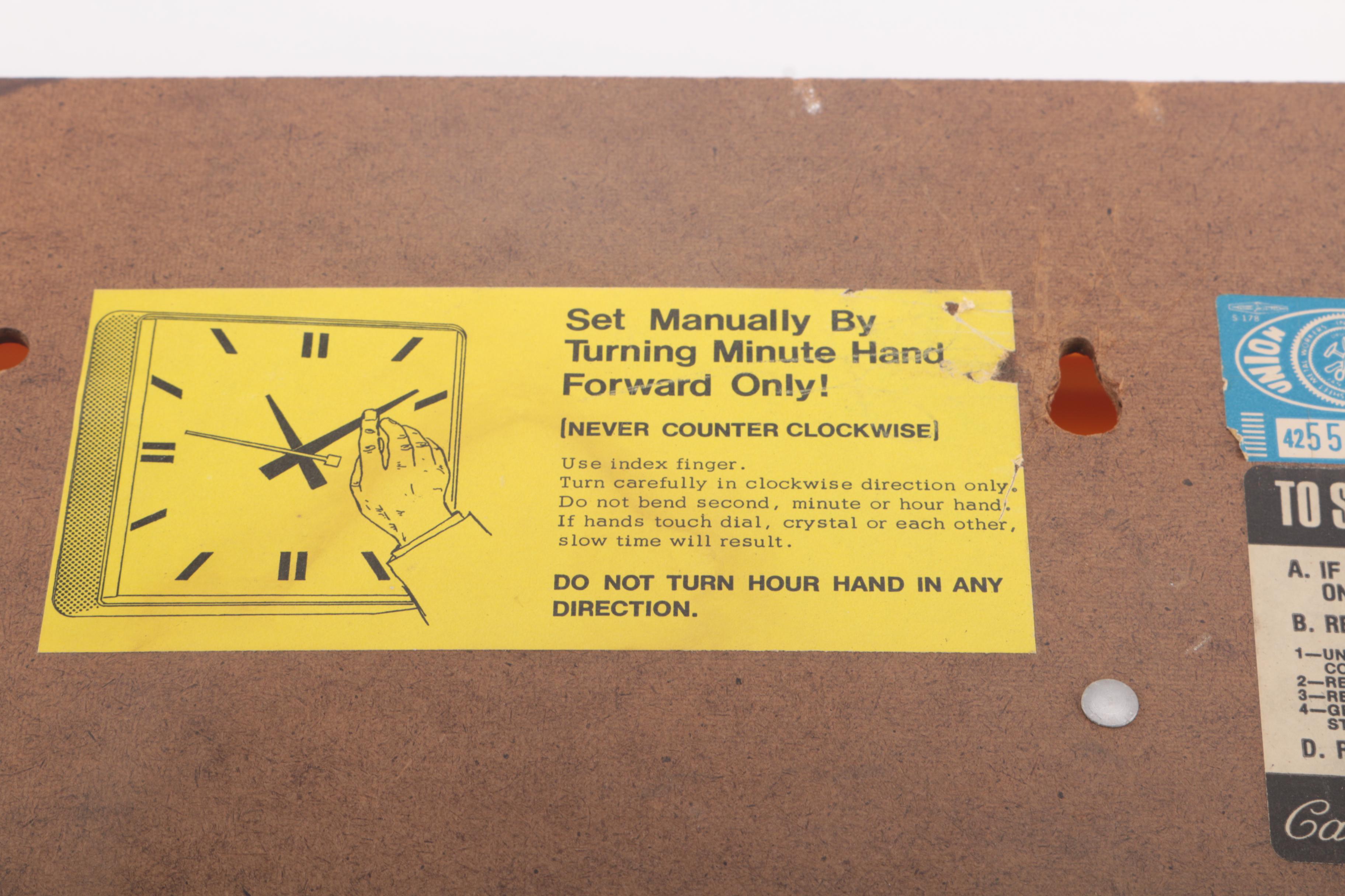 Dayton Plastic Wall Clock