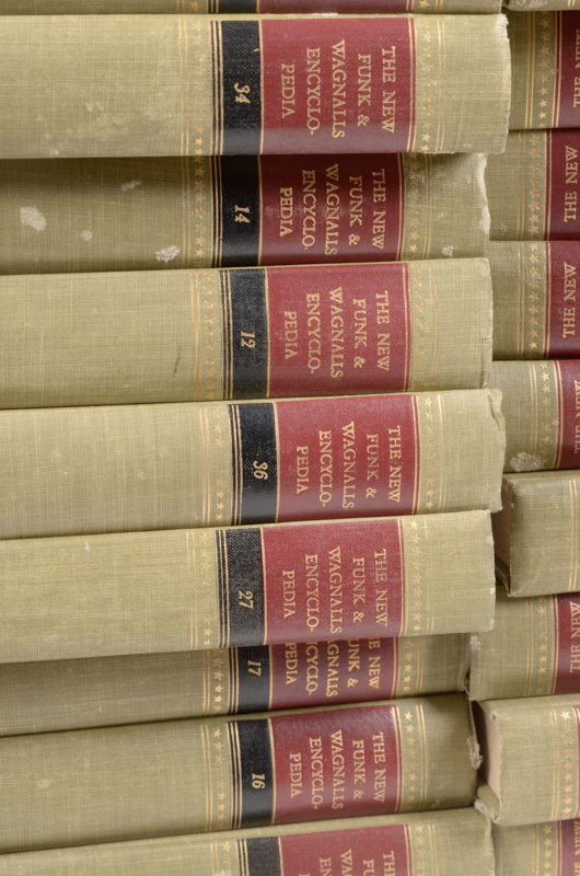 1954 New York Funk & Wagnalls Encyclopedia 35 Volume Set