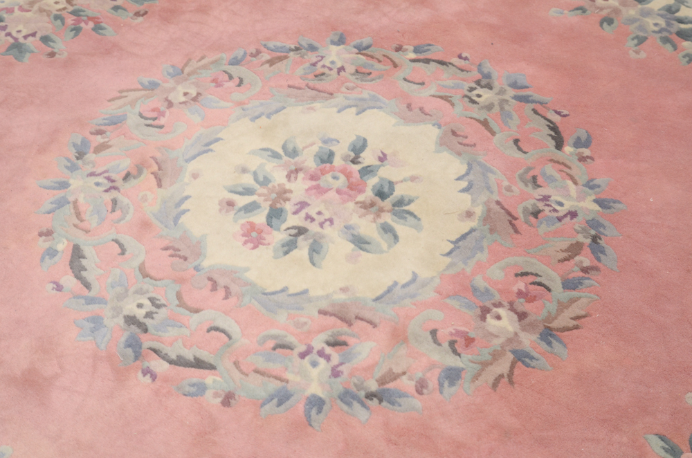 Hand-Knotted Chinese Carved Floral Round Area Rug