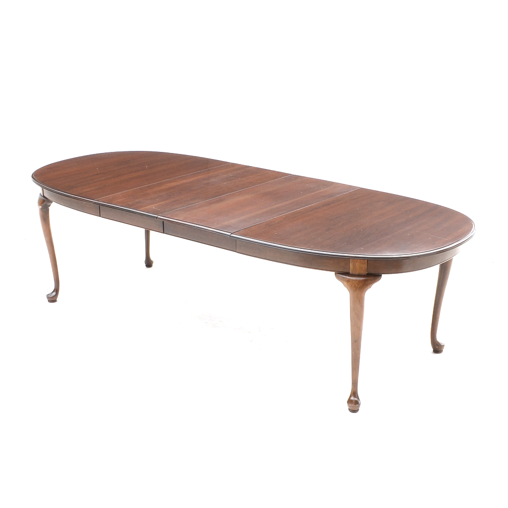 Cherry Queen Anne Style Oval Dining Table