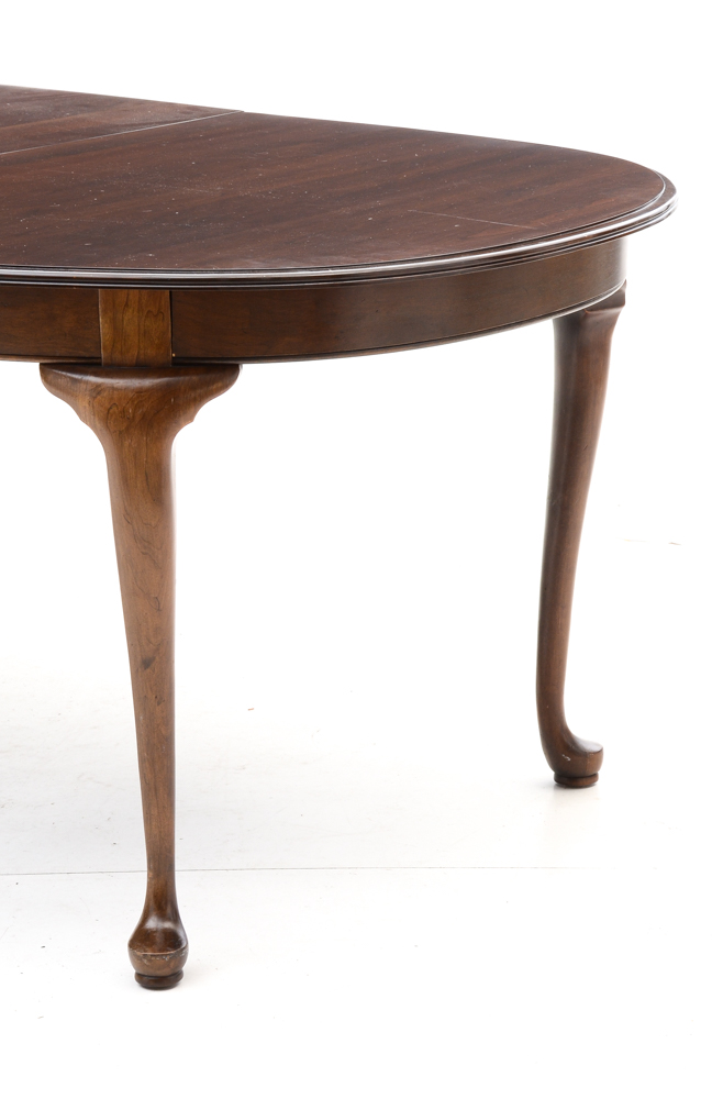Cherry Queen Anne Style Oval Dining Table