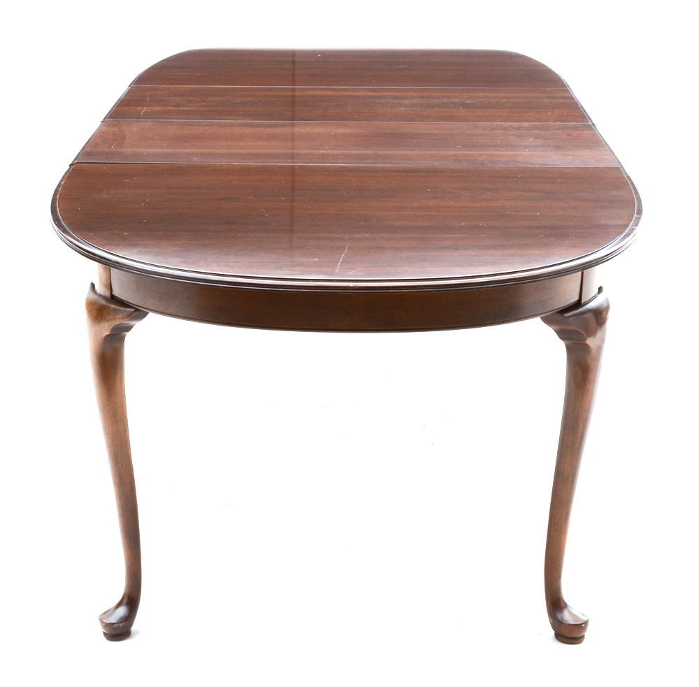 Cherry Queen Anne Style Oval Dining Table