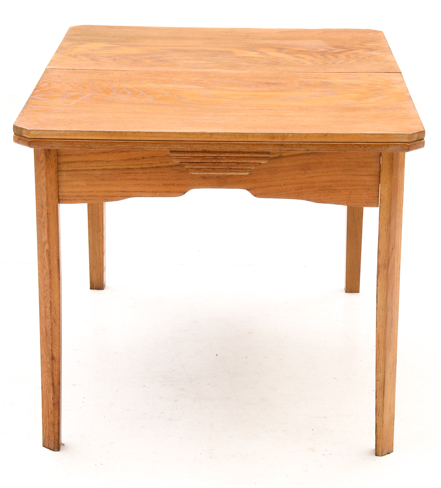 Mid-Century Oak Draw-Leaf Table and Four Chairs