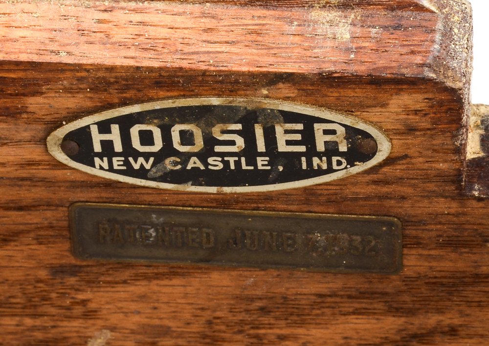 Mid-Century Oak Draw-Leaf Table and Four Chairs