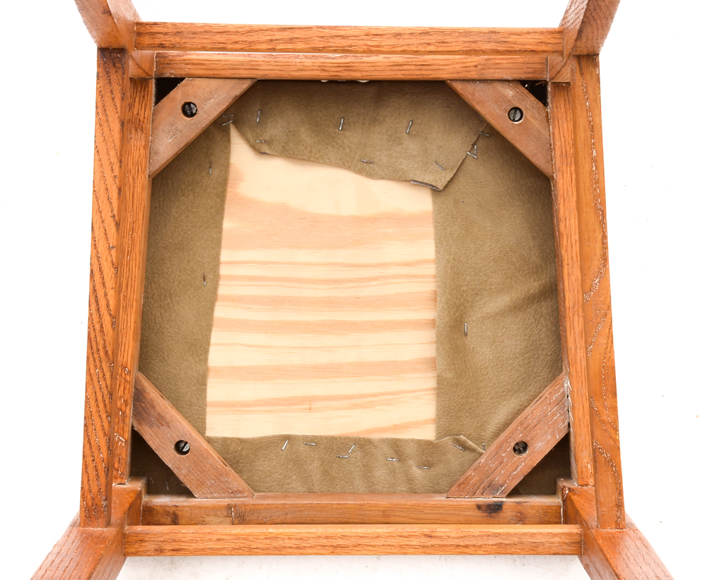 Mid-Century Oak Draw-Leaf Table and Four Chairs