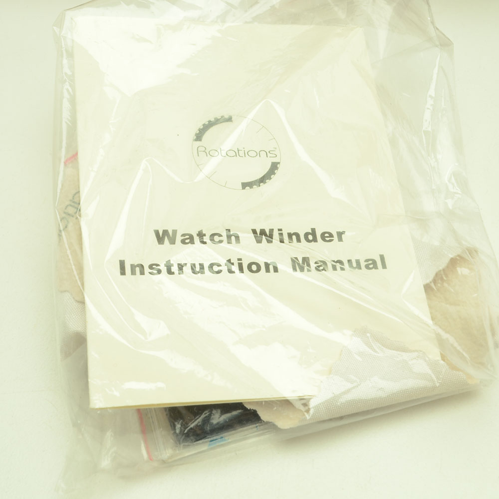 High Gloss Red Burlwood Veneered Watch Winder