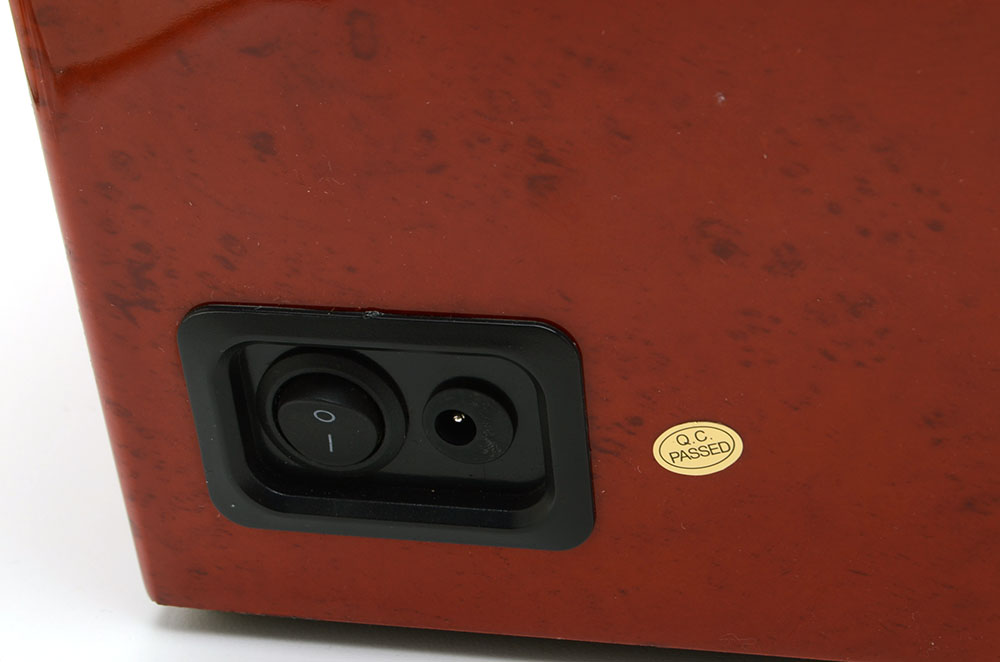 High Gloss Red Burlwood Veneered Watch Winder