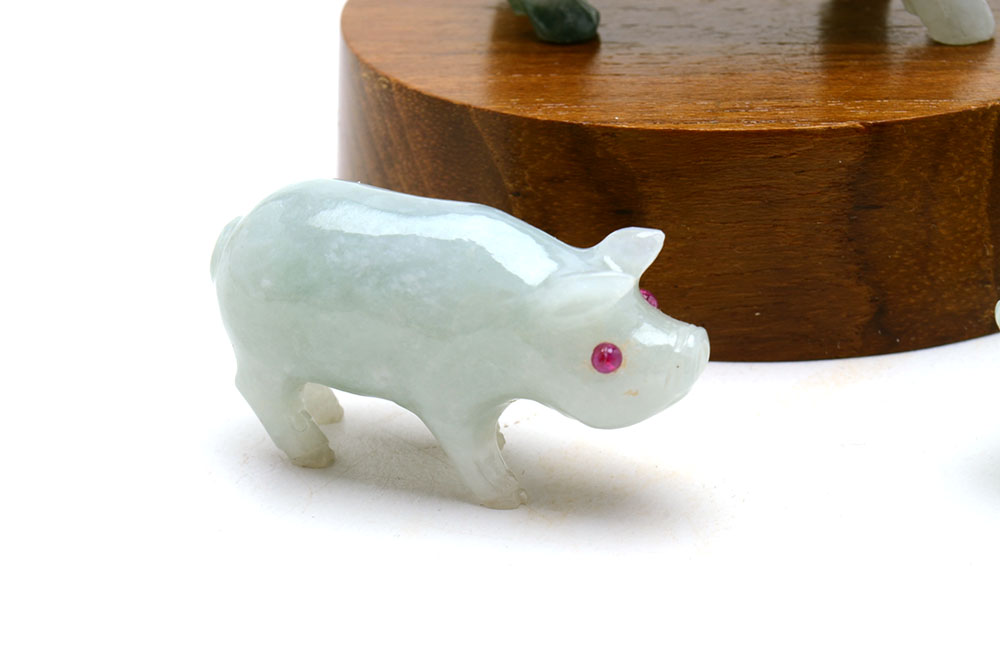 Carved Jadeite Mother Sow and Two Piglets with Ruby Eyes