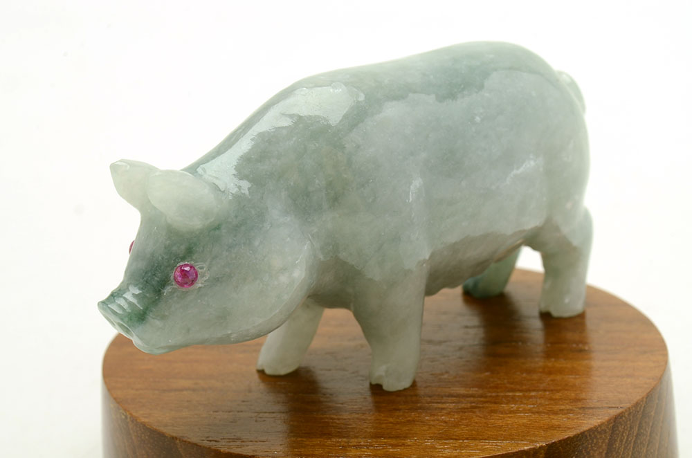 Carved Jadeite Mother Sow and Two Piglets with Ruby Eyes