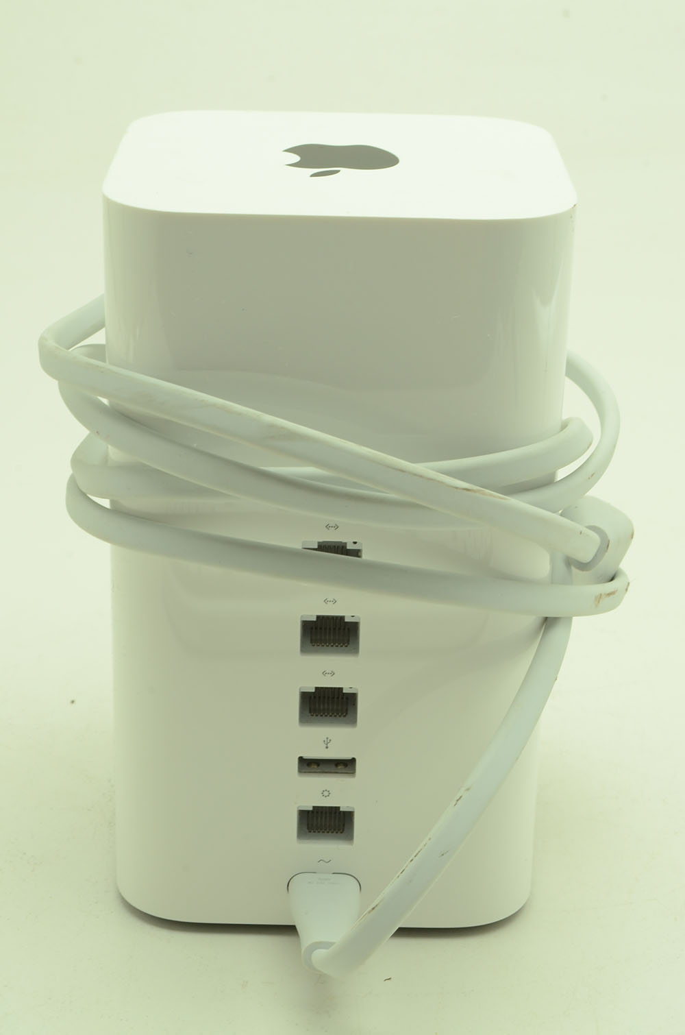 Apple AirPort Extreme Router and Keyboard