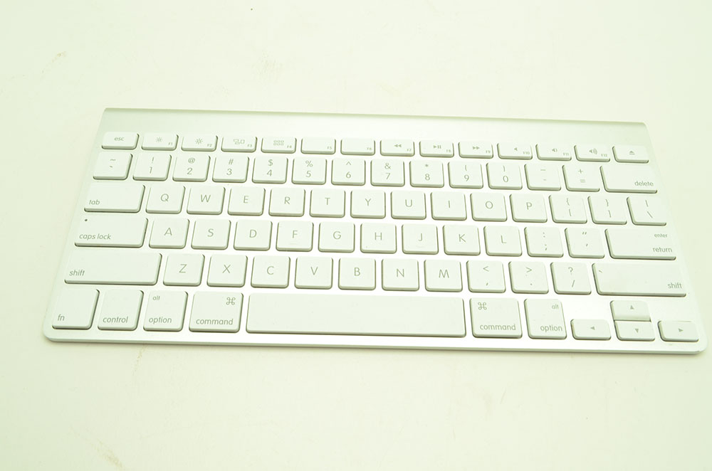 Apple AirPort Extreme Router and Keyboard