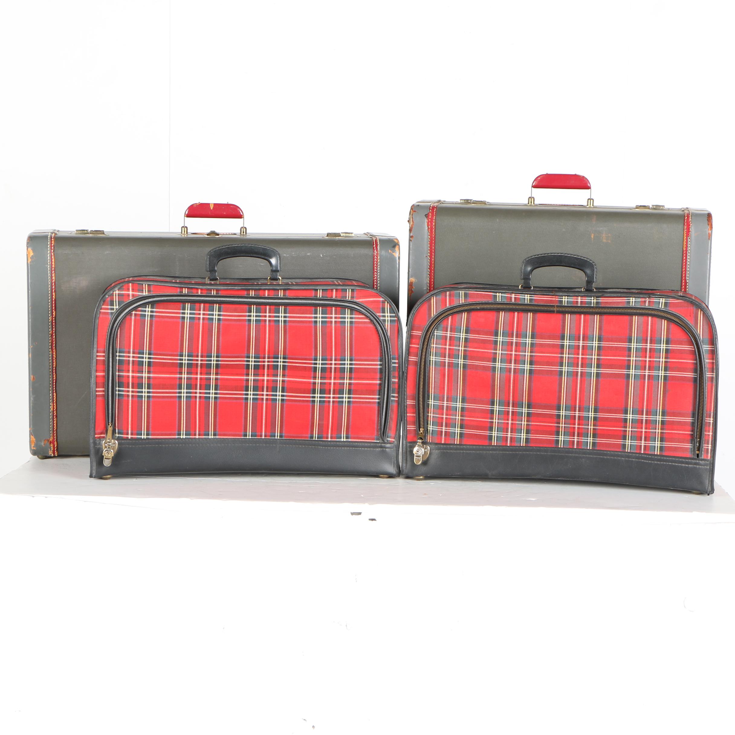 White Star Luggage Set With Plaid Suitcases