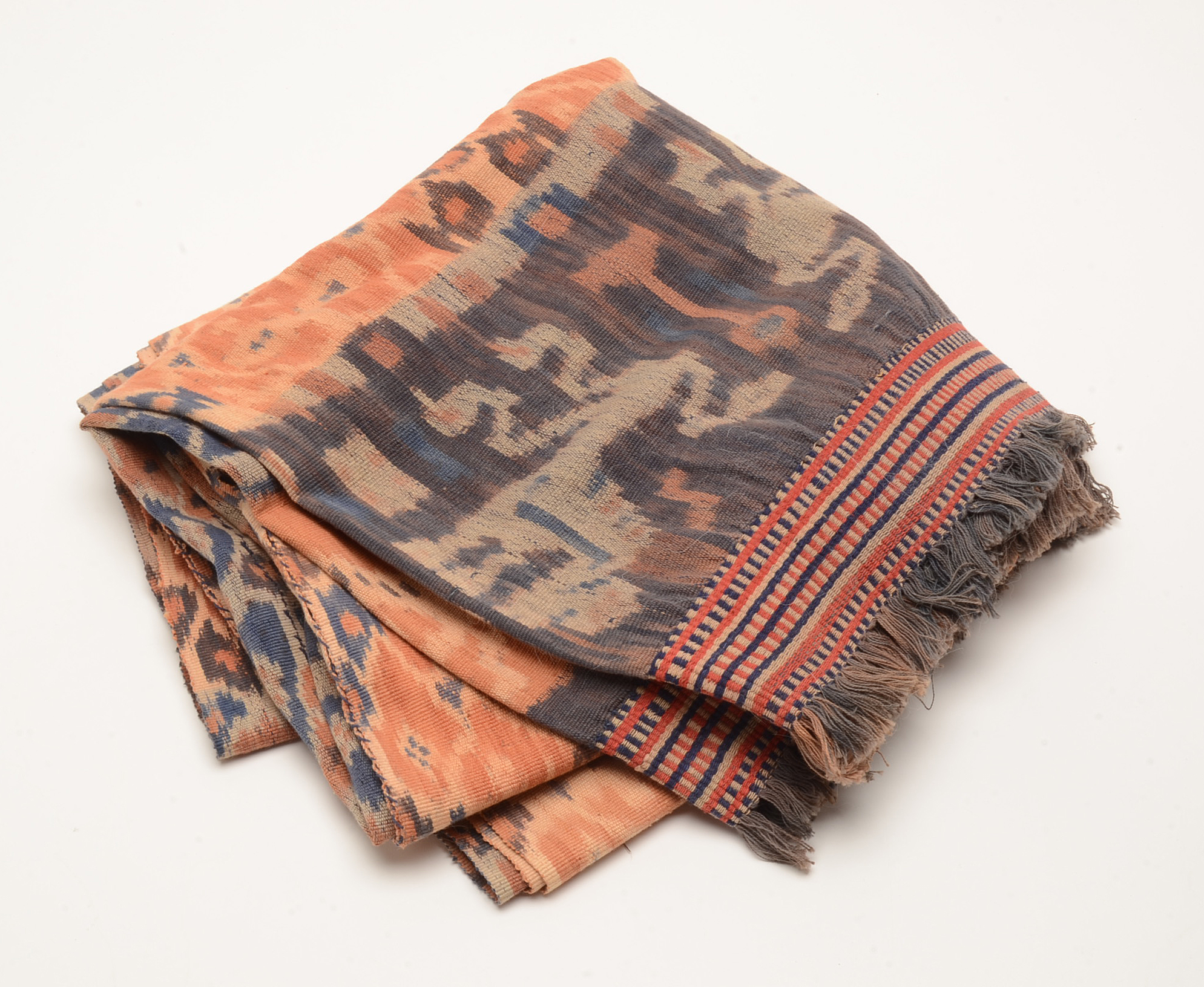 Lacquer Footed Bowl and Woven Cloth