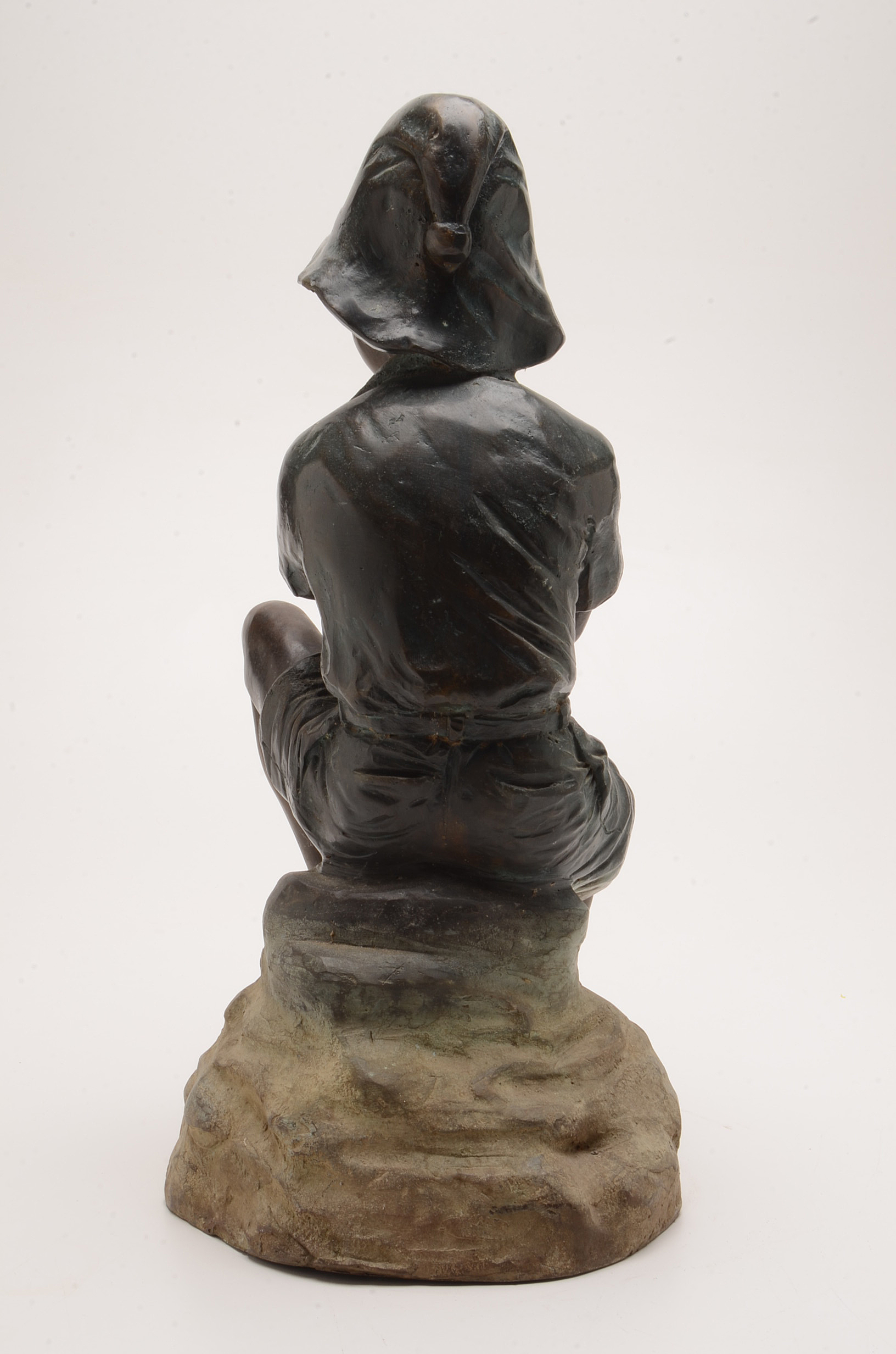 Frontgate Fountain of a Boy with a Fish