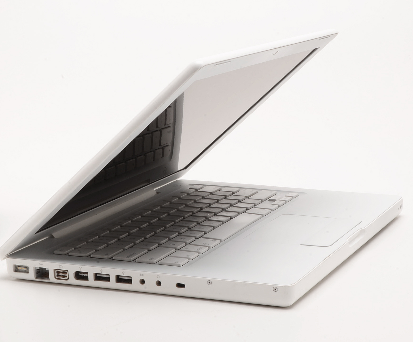 13" MacBook Laptop Computer