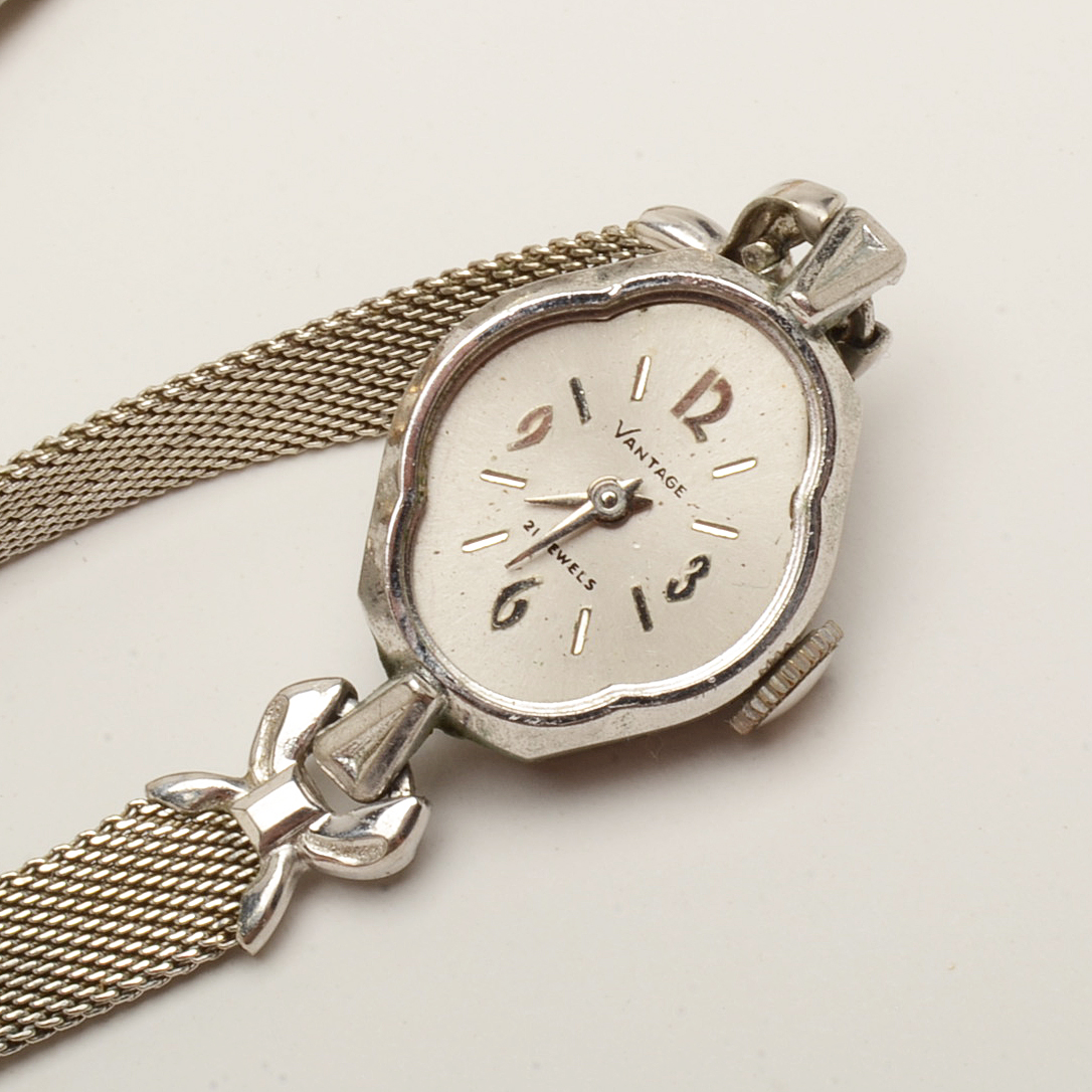 Collection of Vintage Watches With Gruen, Louis and Caravelle