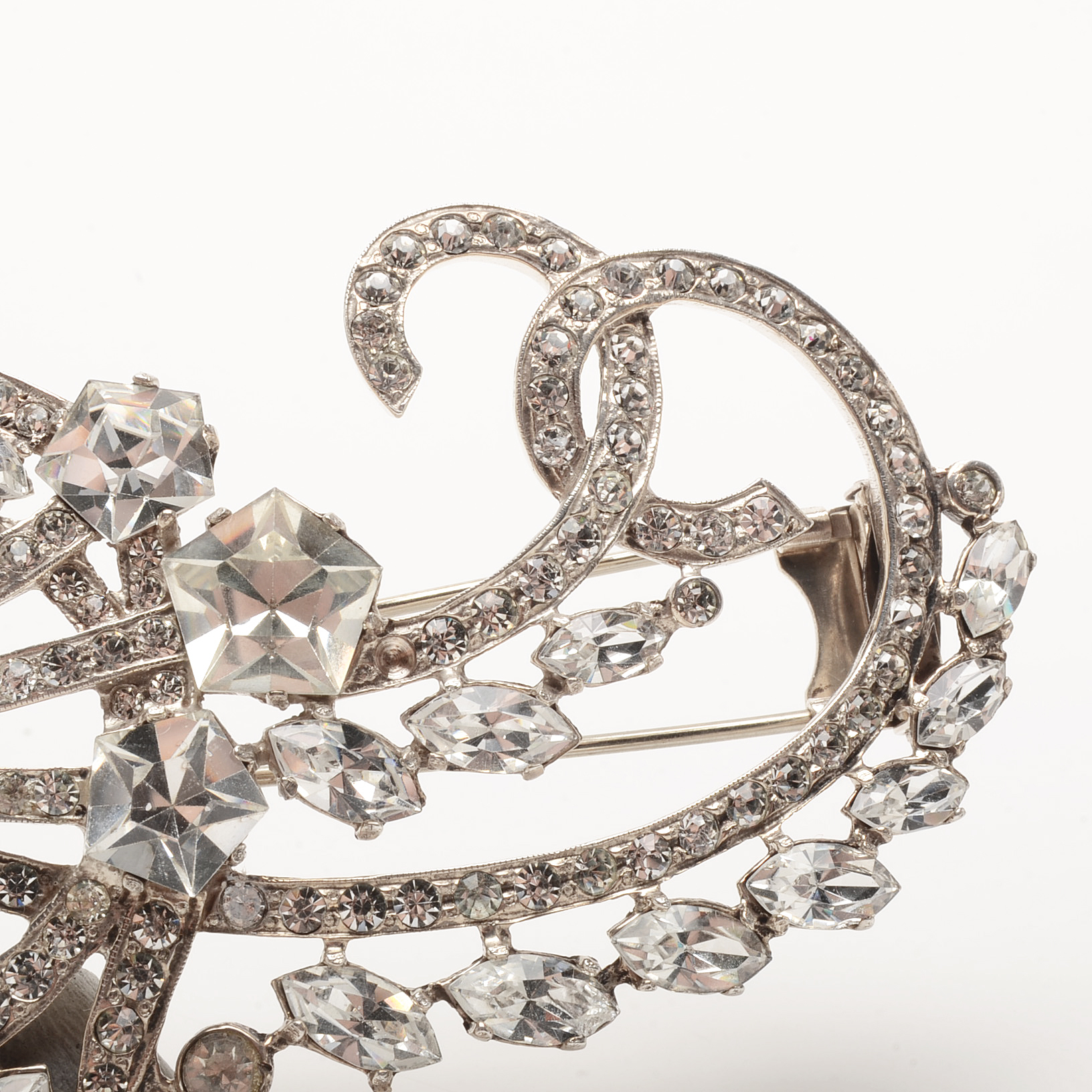 Sterling Mid-Century Eisenberg Ice Fur Clip