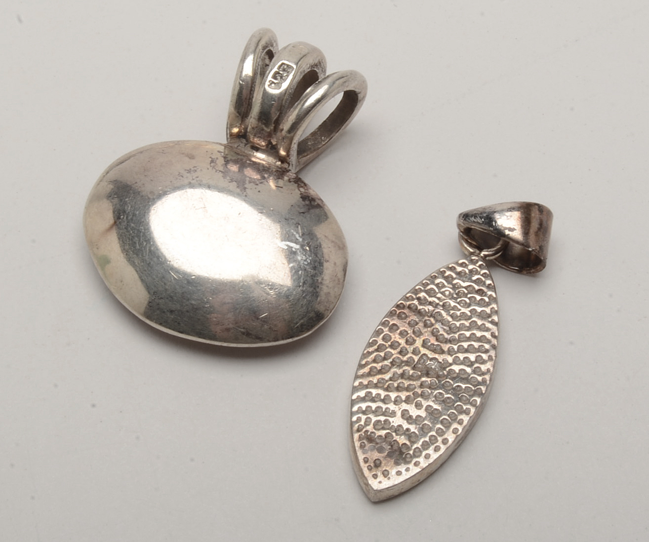 Sterling Collar Necklaces with Agate and Onyx Pendants