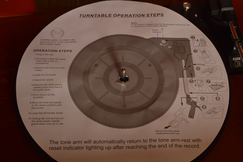 Faux Vintage Victoria Tunewriter Turntable Stereo
