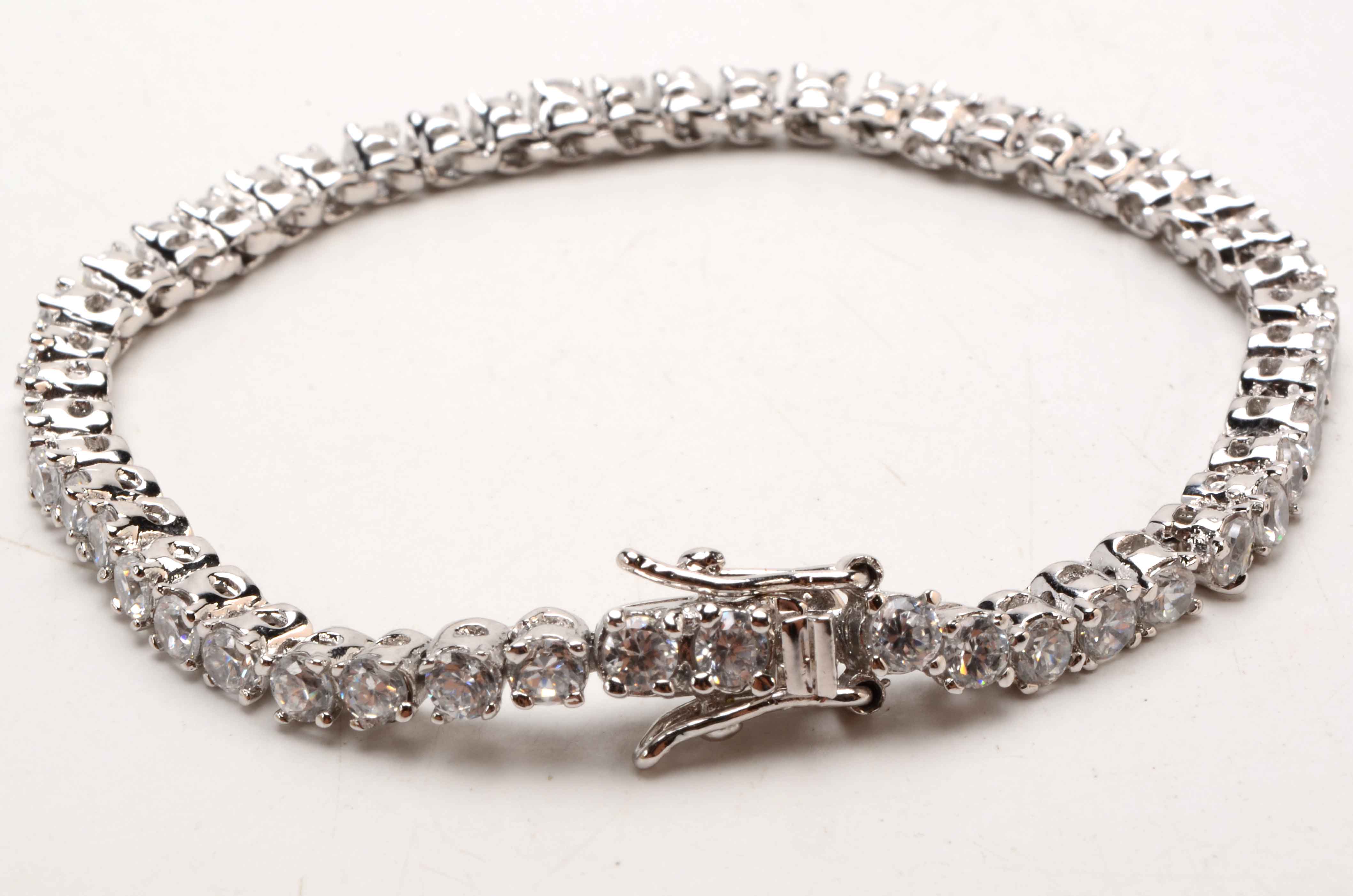 Sterling Silver Fashion Jewelry with Pendants