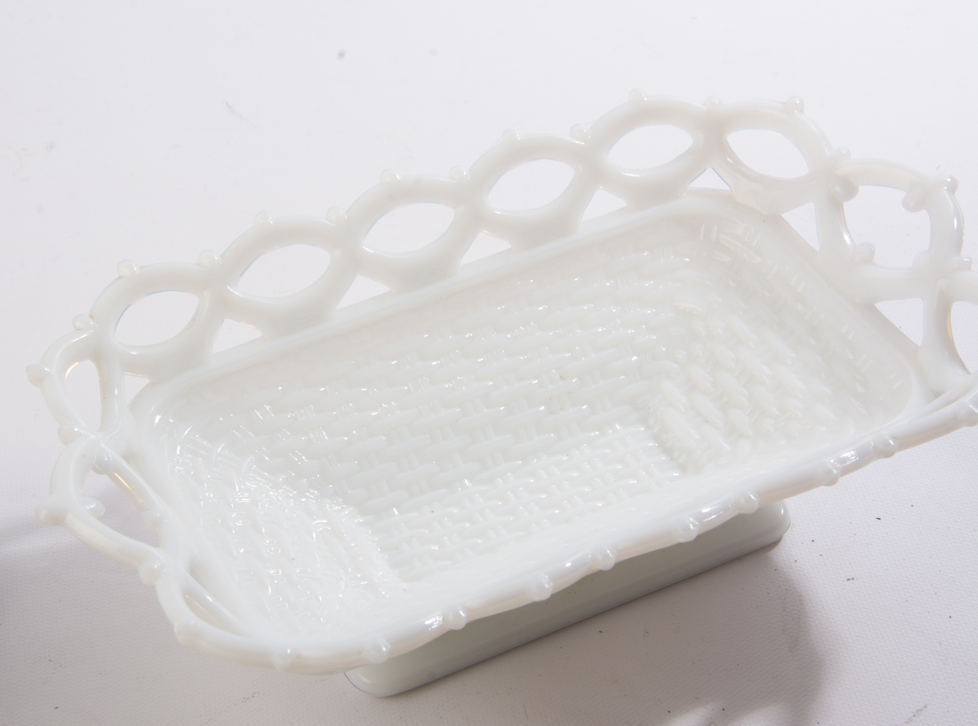 Vintage Westmoreland Milk Glass Swan Dish