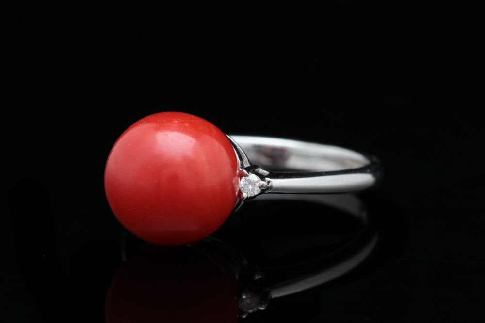 14K Gold, Red Chalcedony and Diamond Ring
