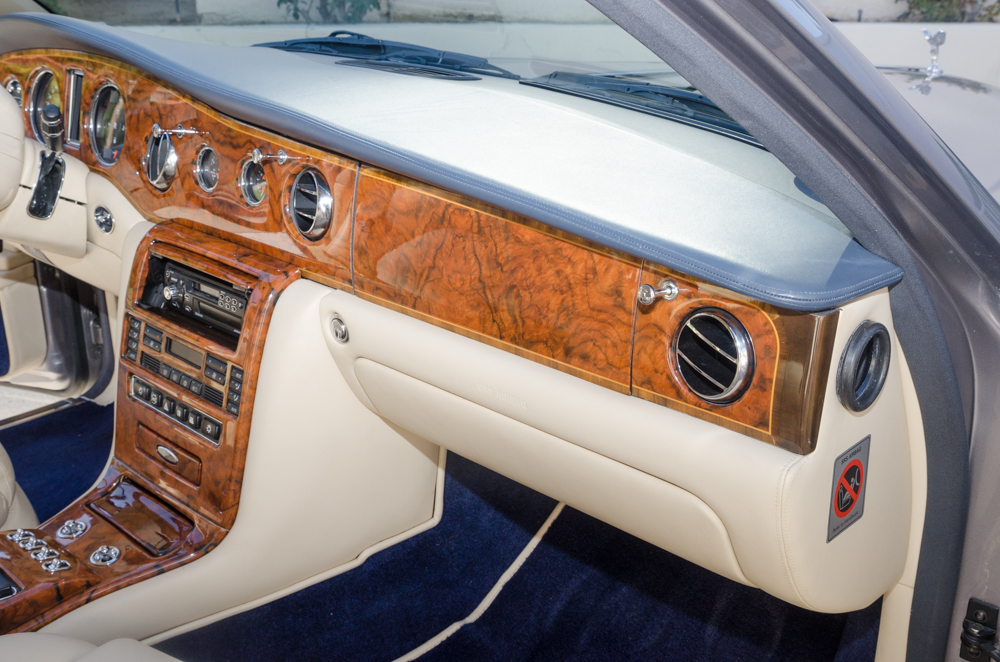 1999 Rolls-Royce Silver Seraph Luxury Sedan