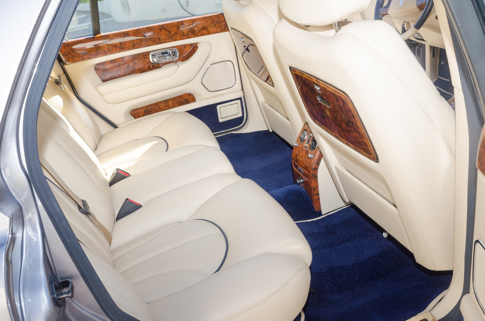 1999 Rolls-Royce Silver Seraph Luxury Sedan