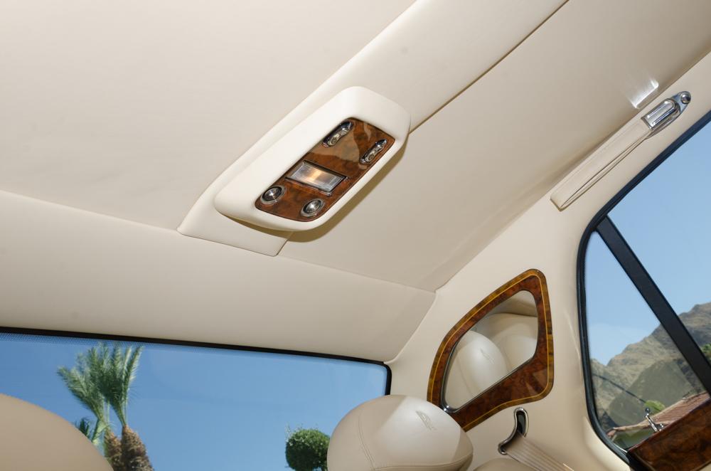 1999 Rolls-Royce Silver Seraph Luxury Sedan
