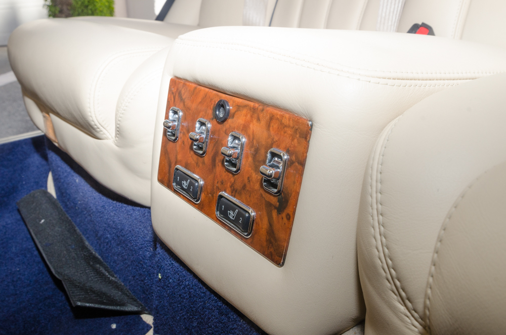 1999 Rolls-Royce Silver Seraph Luxury Sedan