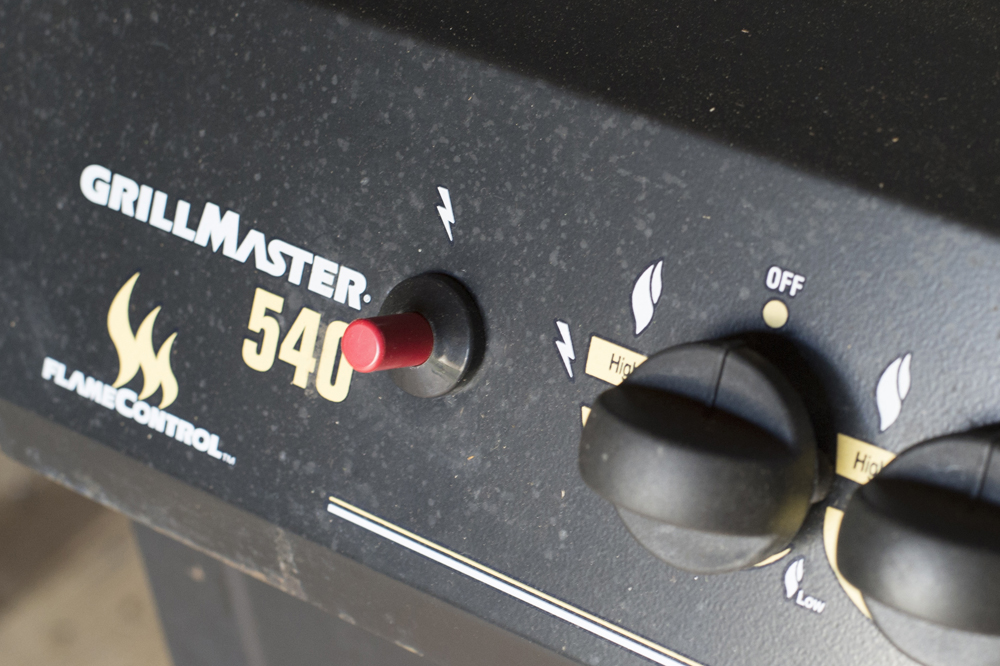 Sunbeam GrillMaster 540 Gas Grill