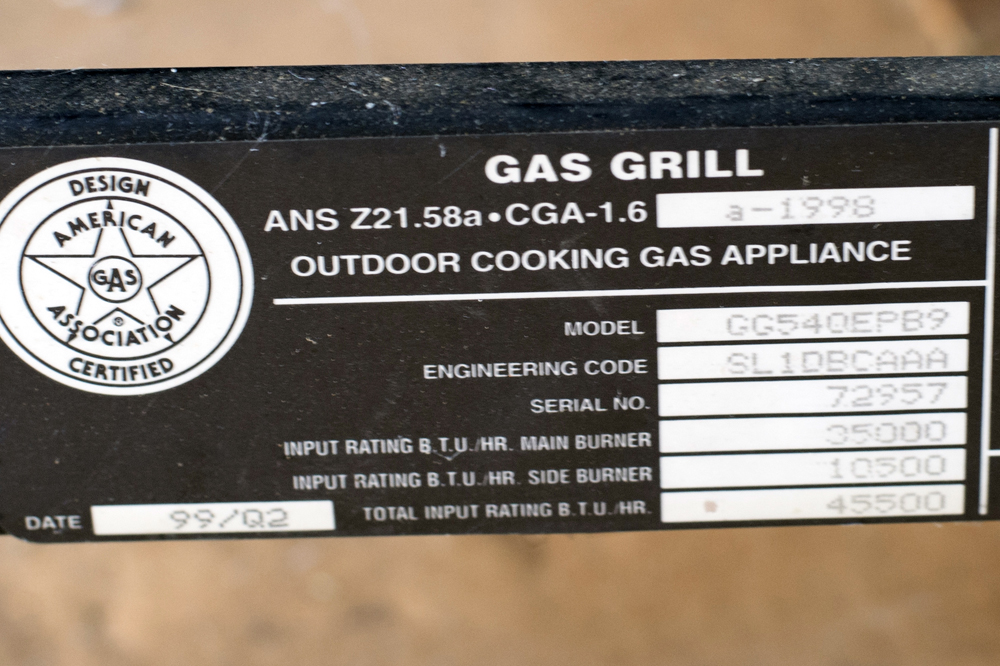 Sunbeam GrillMaster 540 Gas Grill