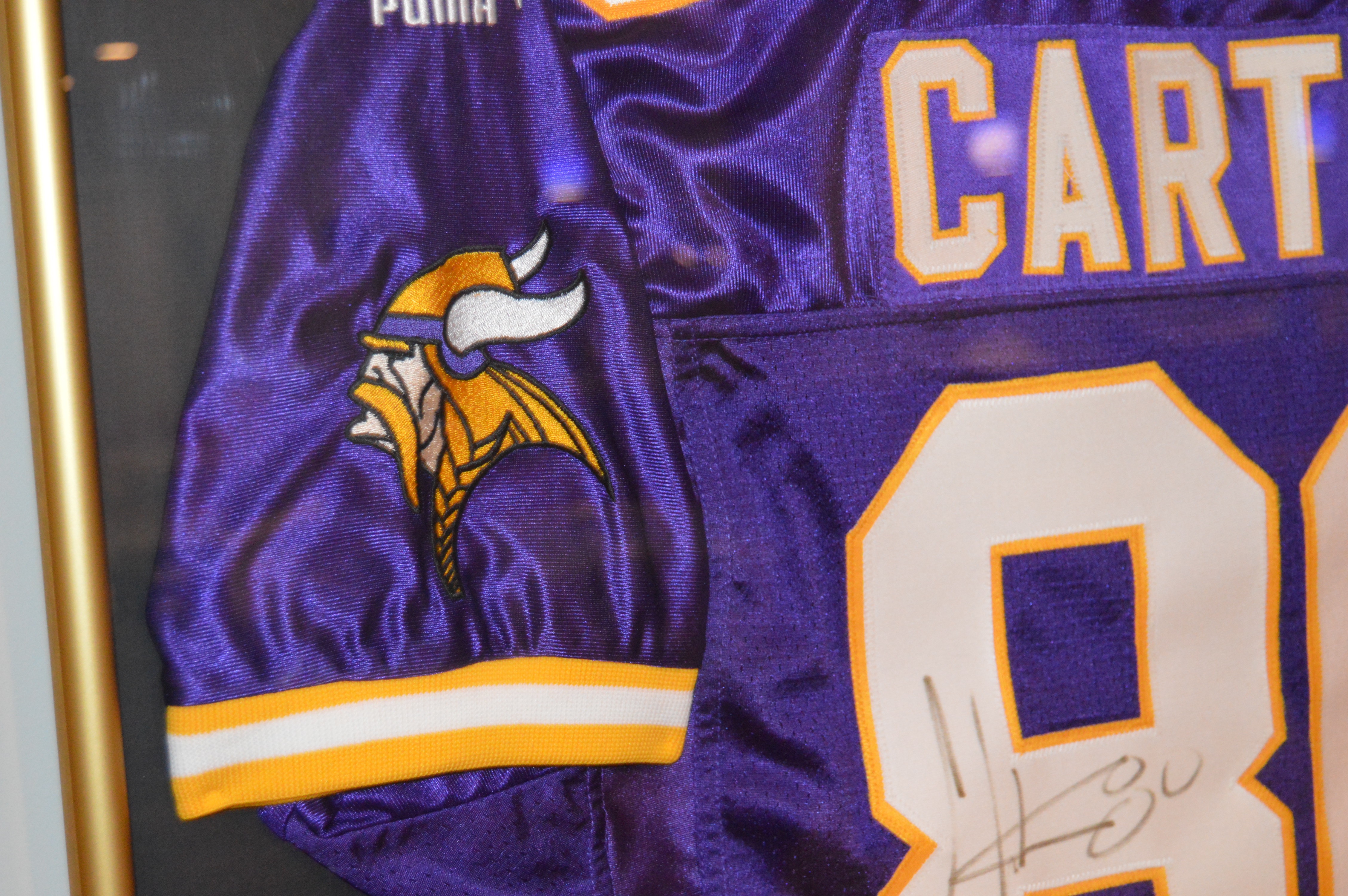 Autographed and Framed Cris Carter Minnesota Viking's Jersey
