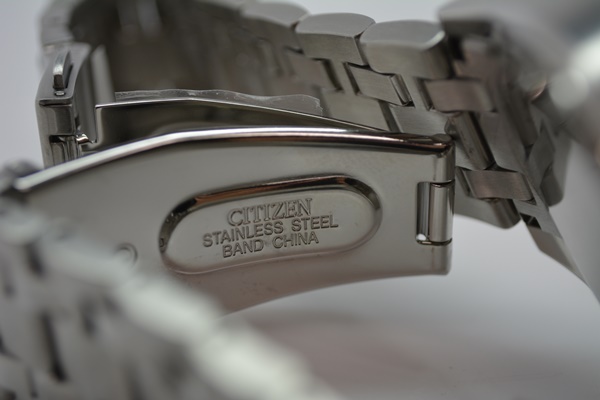 Citzens Eco-Drive "Corso" Sapphire WR 100 Men's Watch