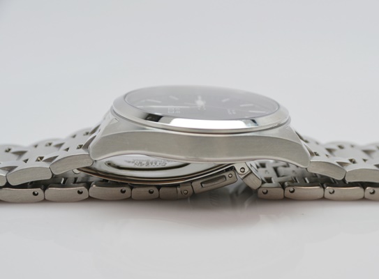 Citzens Eco-Drive "Corso" Sapphire WR 100 Men's Watch