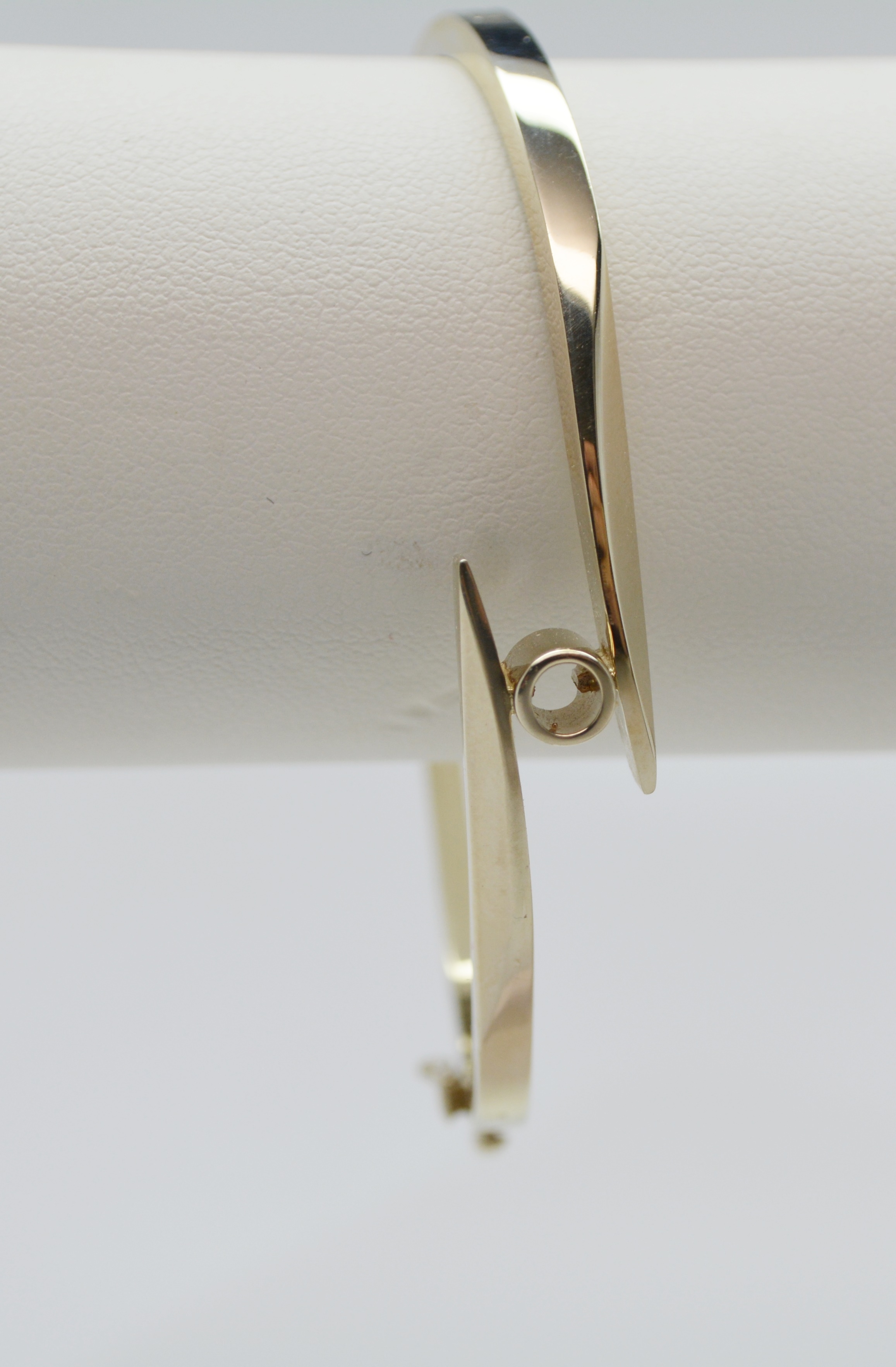 14K White Gold Semi-Mount Bypass Bracelet