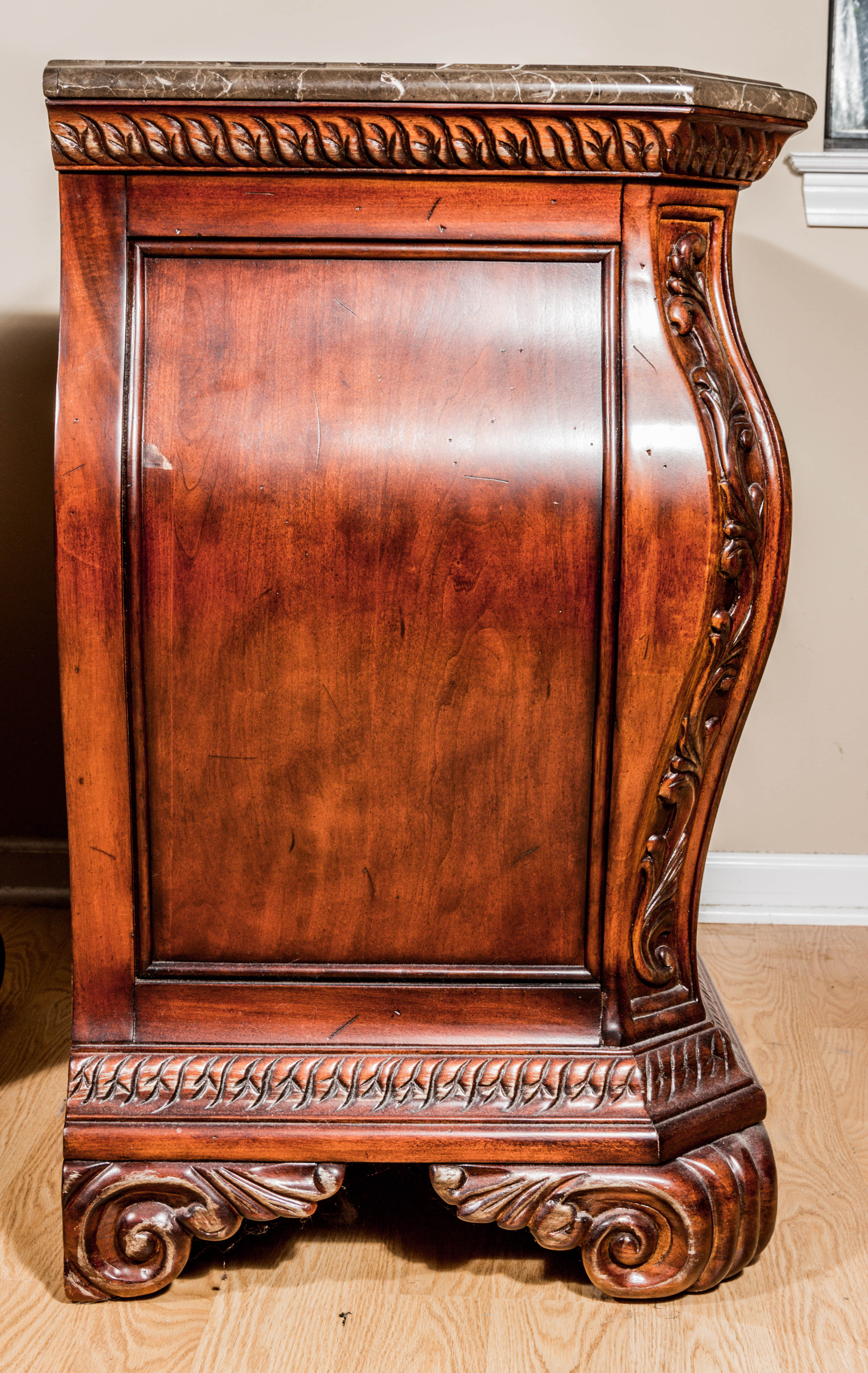 Pair of Rococo Style Nightstands by Wynwood Furniture EBTH