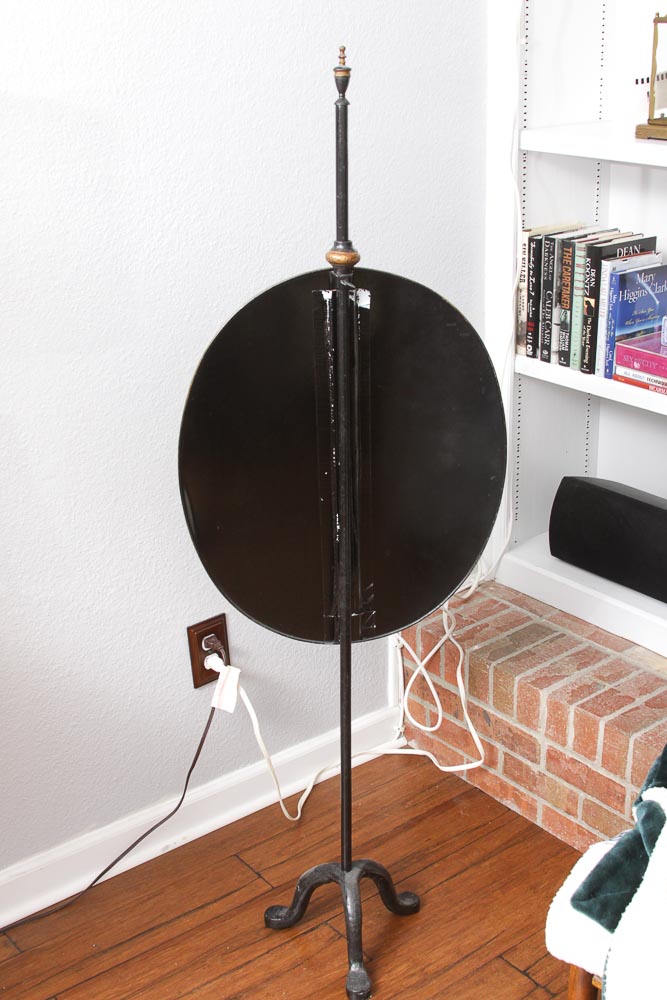 Vintage Hand-Painted Tin Decor