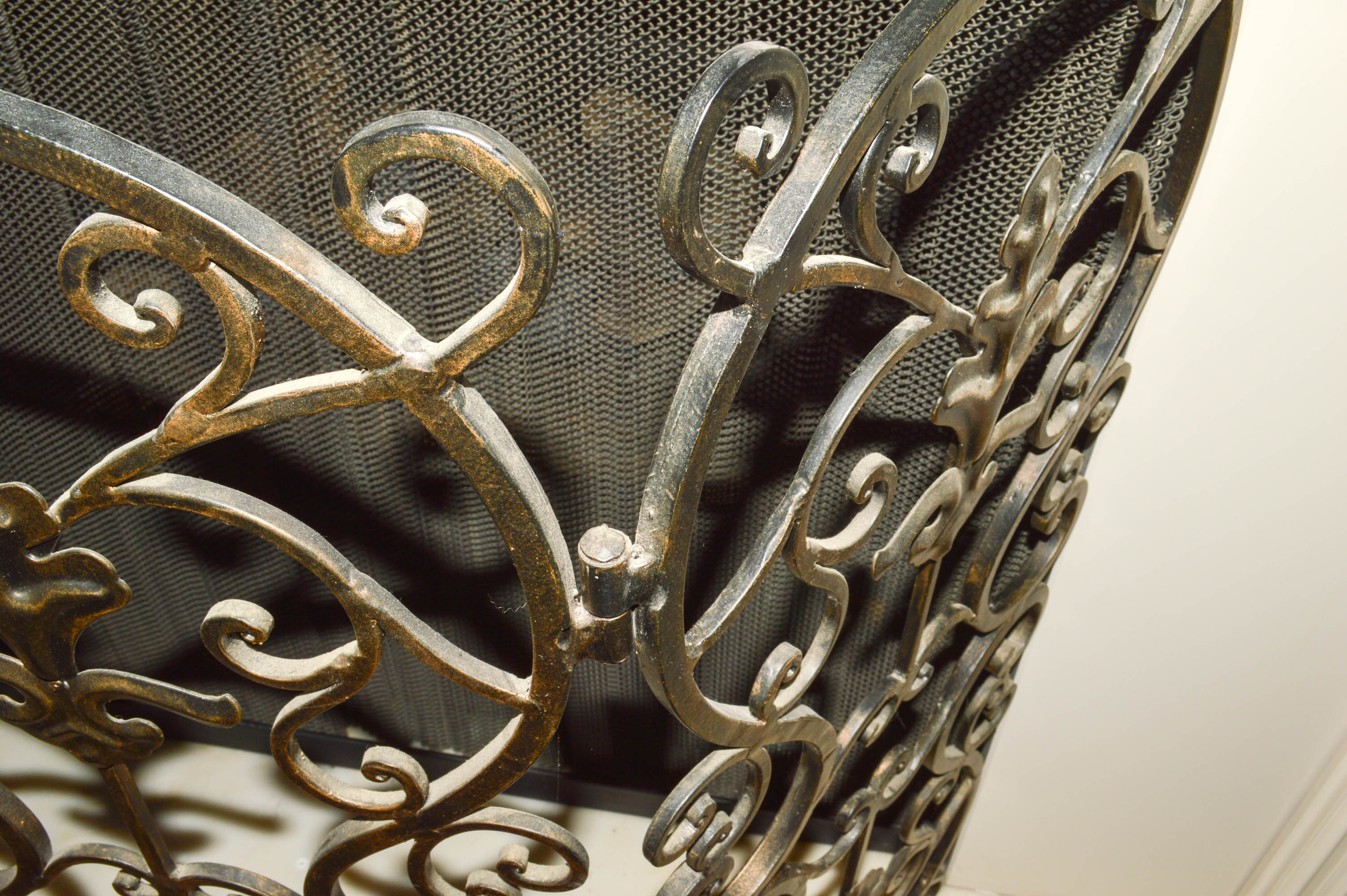 Metal Hearth Decor Including a Screen and Lanterns