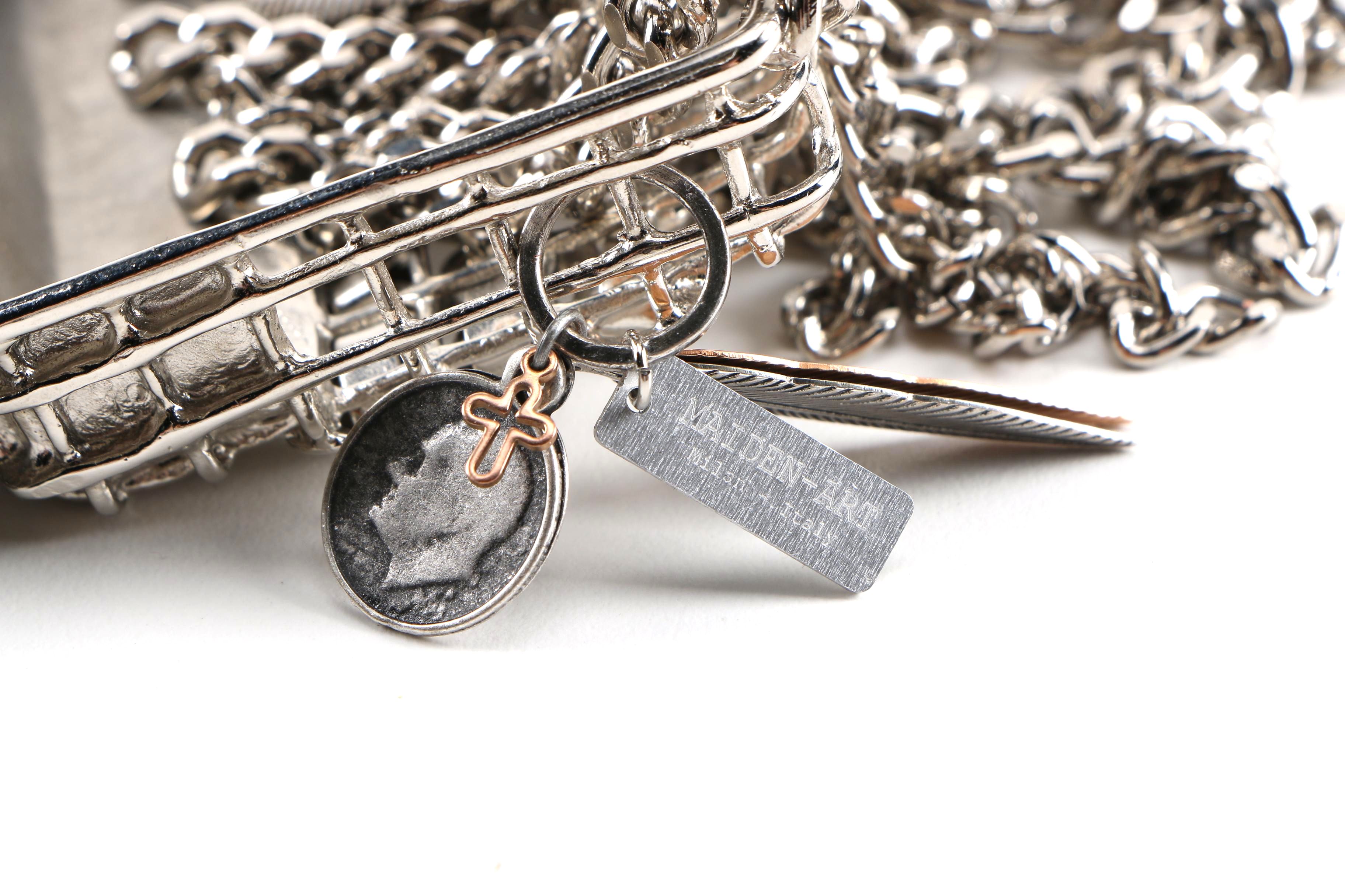 Italian Maiden-Art  Chain Clutch