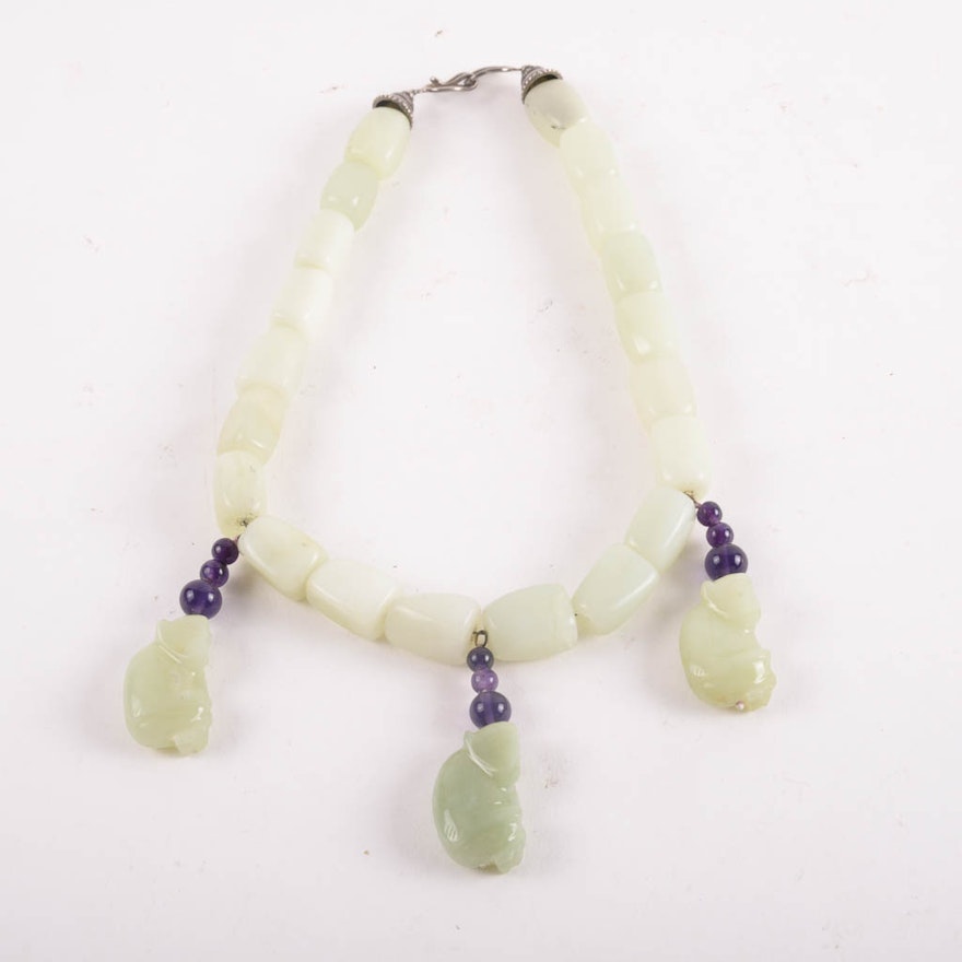 Carved Bowenite and Amethyst Necklace